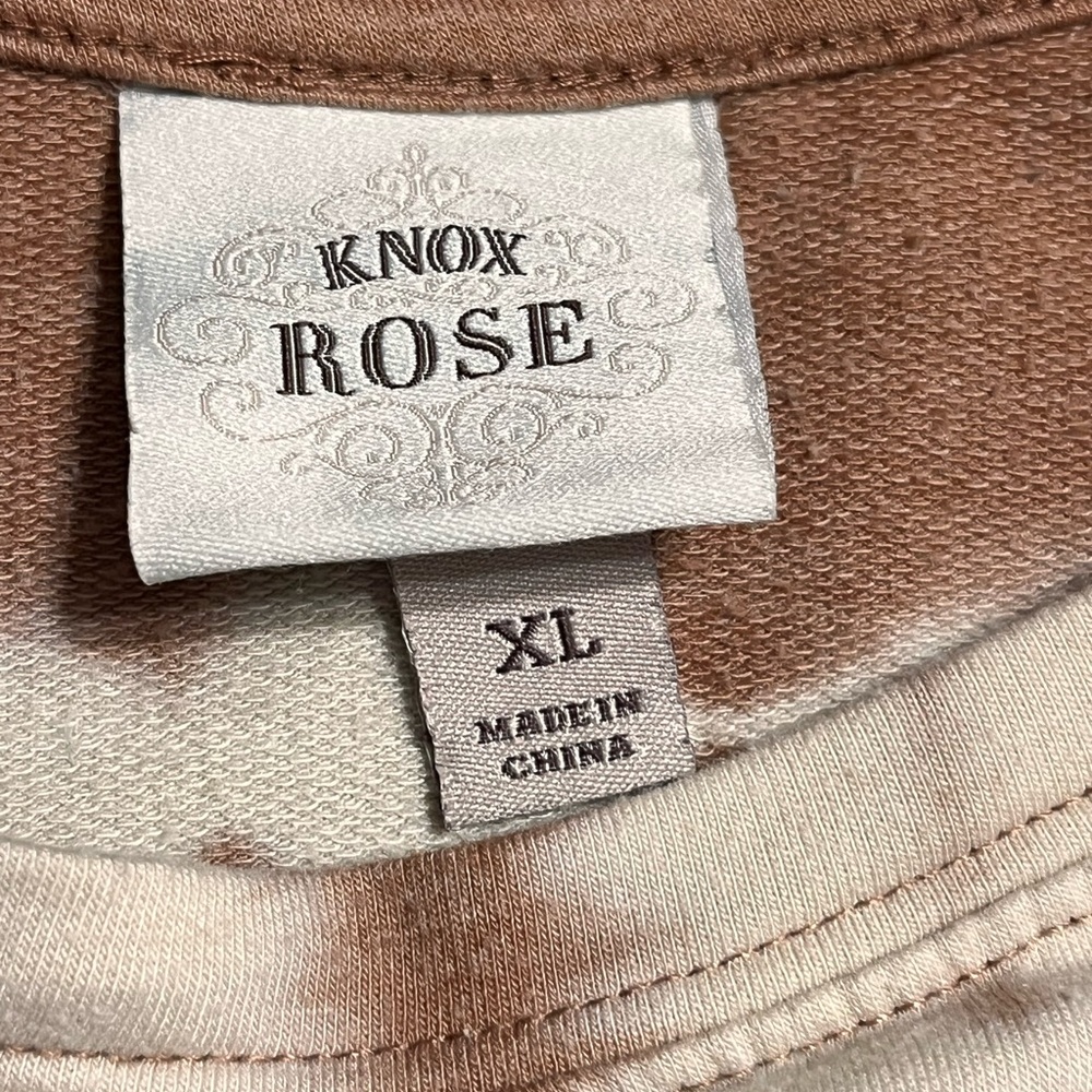 Knox Rose sweatshirt - Picture 5 of 10